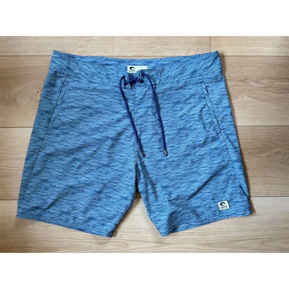Costa Del Mar Men’s Board Shorts Size 40 Blue Wave Print Fishing Swim Trunks
